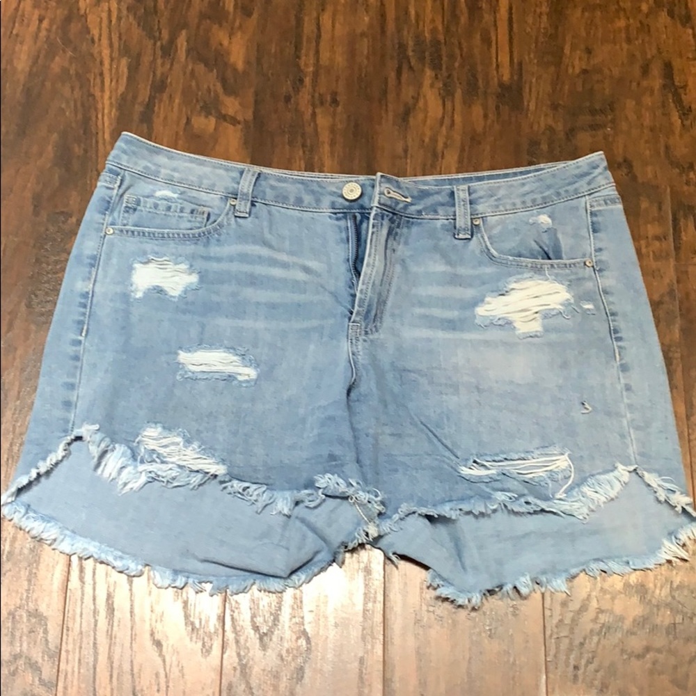 Light Wash Cutoff Denim Shorts